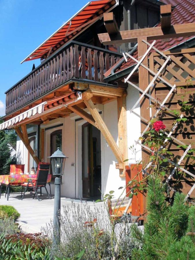 باد بيرمونت Ferienwohnungen Am Hufelandbad المظهر الخارجي الصورة